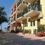 Bayside Apartament Vasiliki